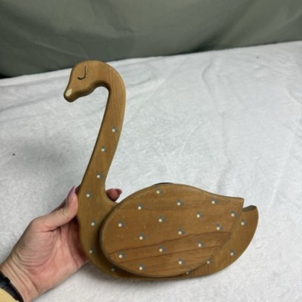 Vtg Wood Swan Folk Art Wall Hanging Letter Flower Pocket 10” Painted Cottagecore